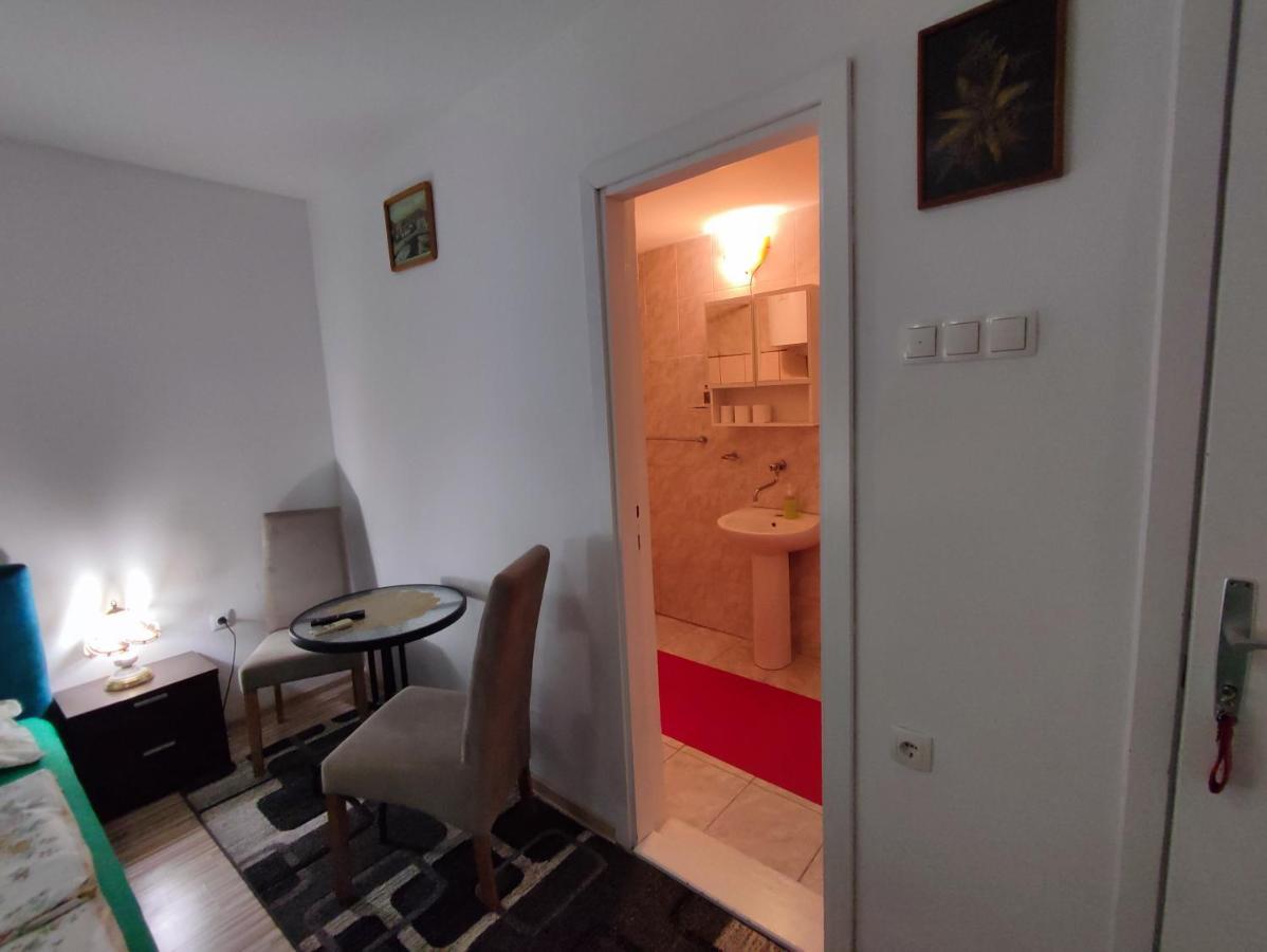 Guest House Nana Мостар Екстер'єр фото