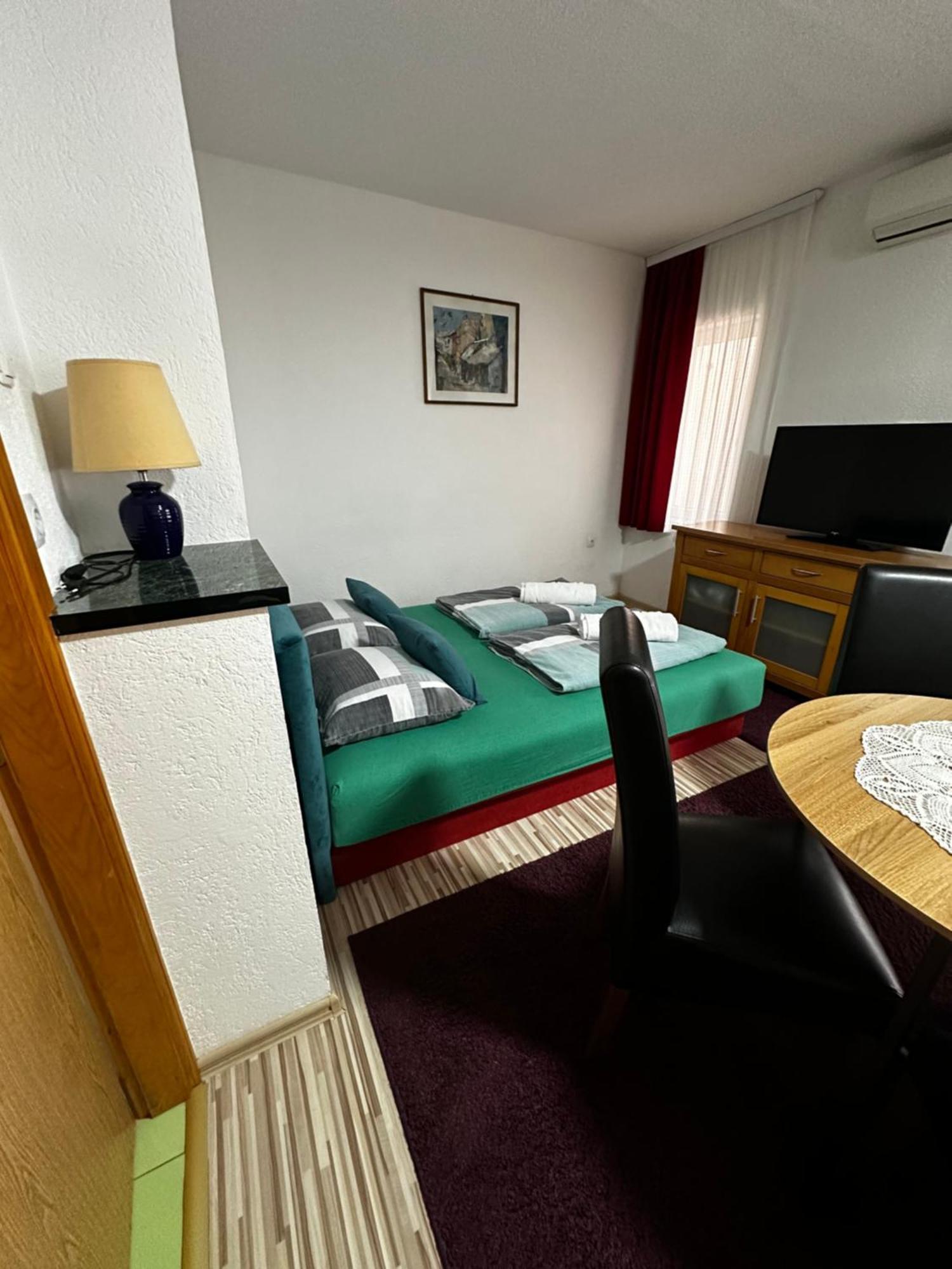Guest House Nana Мостар Екстер'єр фото