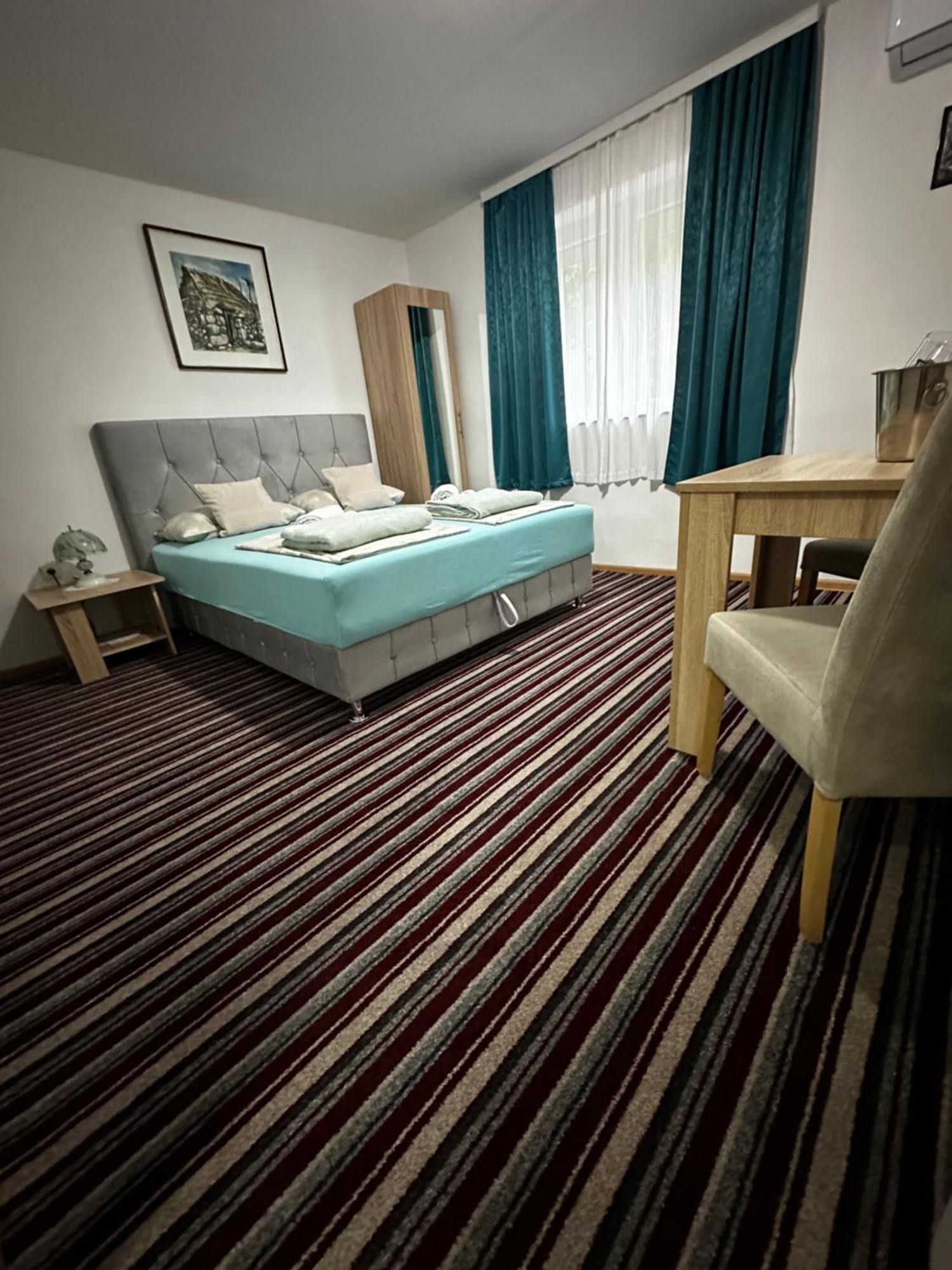 Guest House Nana Мостар Екстер'єр фото