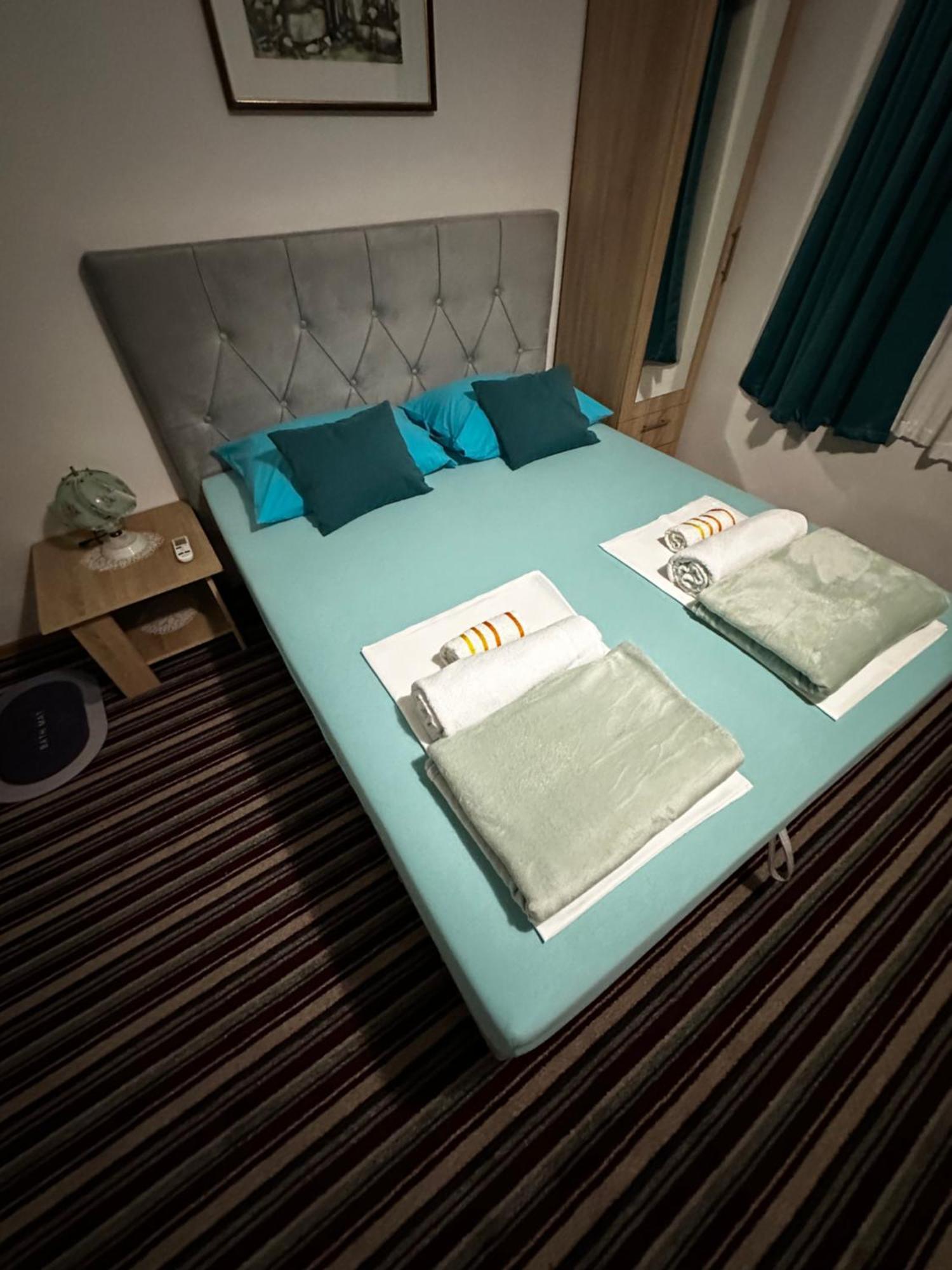 Guest House Nana Мостар Екстер'єр фото