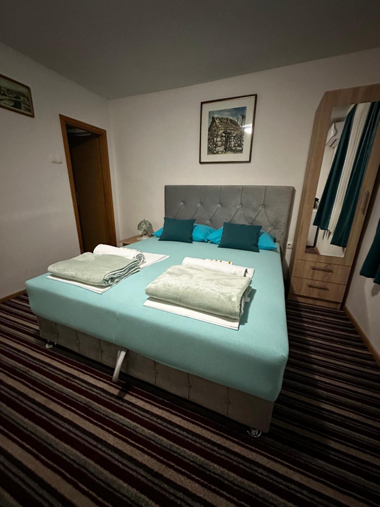 Guest House Nana Мостар Екстер'єр фото