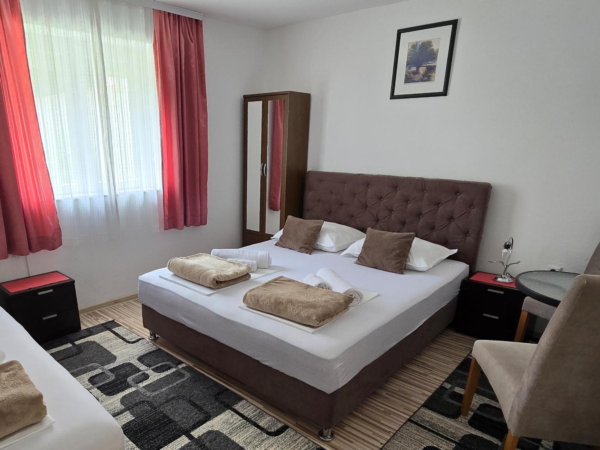Guest House Nana Мостар Екстер'єр фото