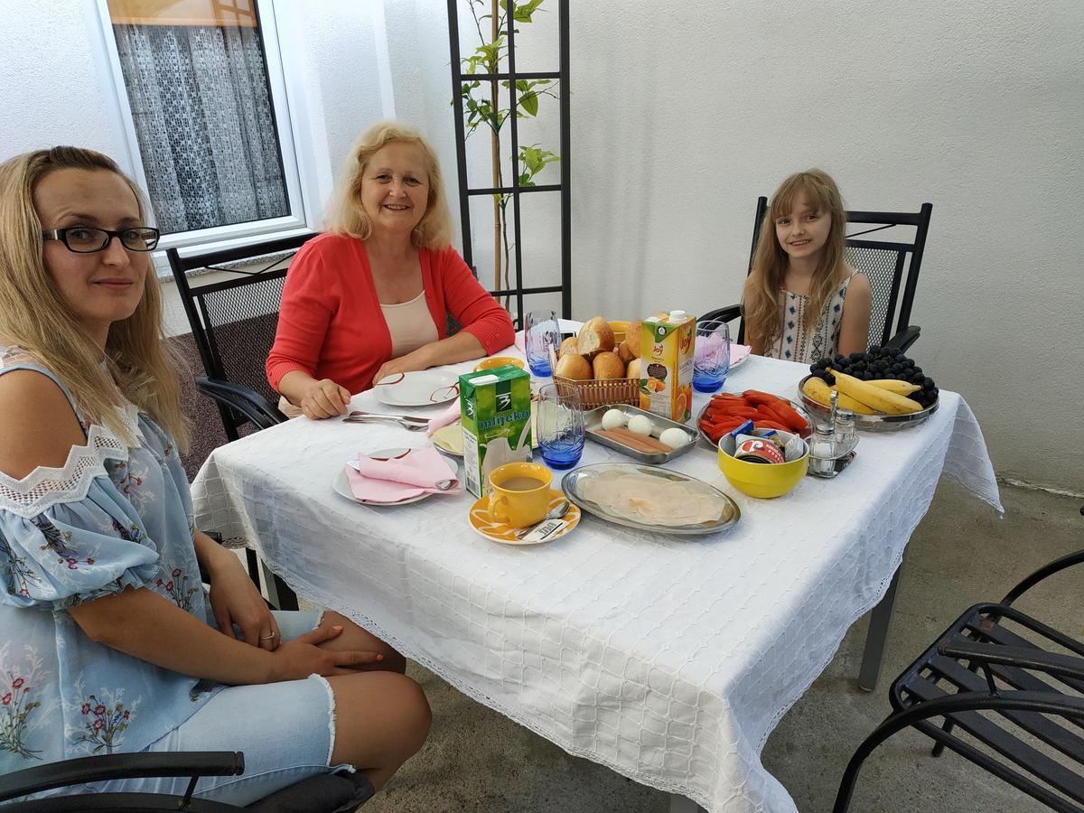 Guest House Nana Мостар Екстер'єр фото